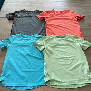 Kids All In Motion 4 Lightweight T Shirts size 4/5